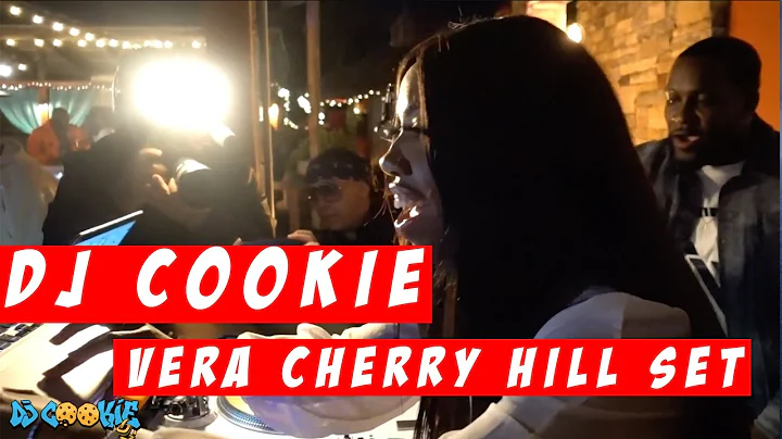 Vera Cherry Photo 17