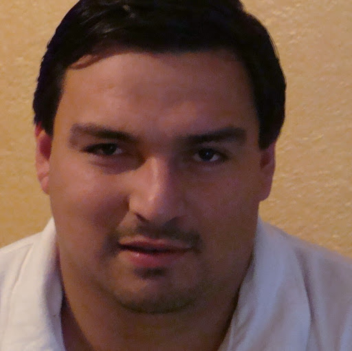 Carlos Mora Photo 13