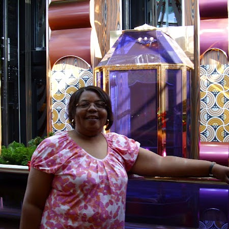 Beverly Thomas Photo 17