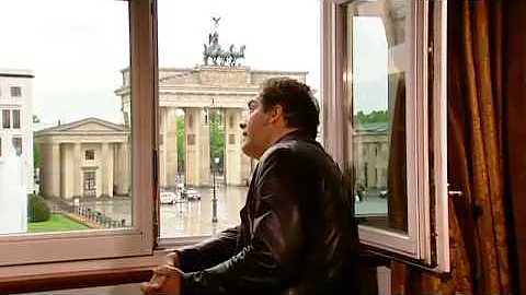 Philip Kerr Photo 27