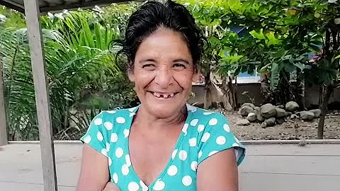 Veronica Quintanilla Photo 30