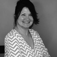 Marietta Davis Photo 7