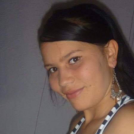 Wendy Arias Photo 14