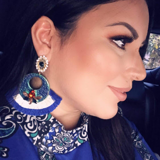 Adriana Garcia Photo 16