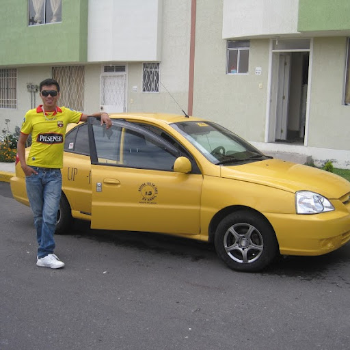 Ricardo Hidalgo Photo 15