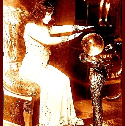 Valerie Fletcher Photo 12