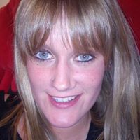 Jennifer Garth Photo 1