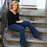 Donna Keegan Photo 7