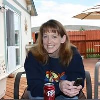 Marie Mills Photo 7