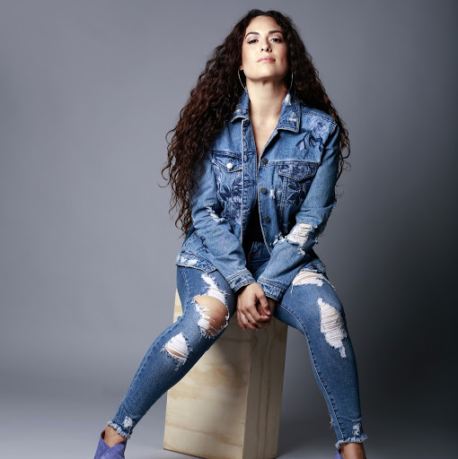 Leah Silva Photo 9