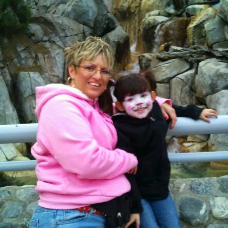 Teresa Dean Photo 15