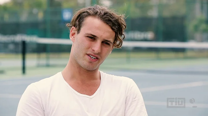 Oliver Anderson Photo 33