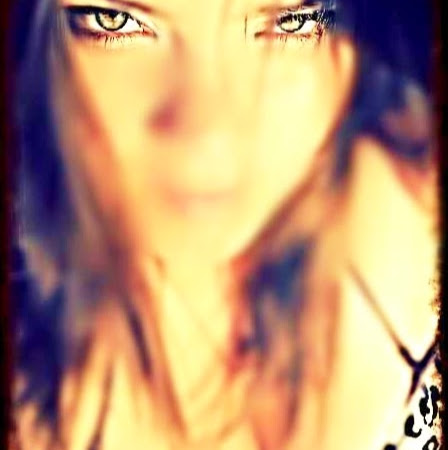 Carolina Arce Photo 12