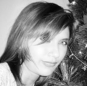 Louise Ventura Photo 10