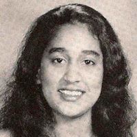 Julie Salinas Photo 4