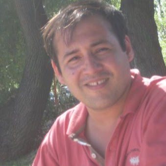 Hector Iglesias Photo 13