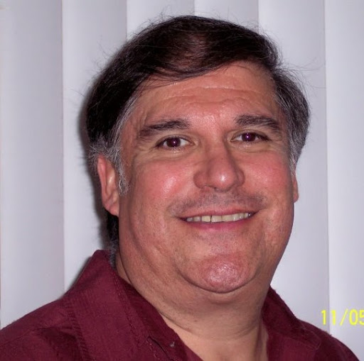 Larry Quintero Photo 12