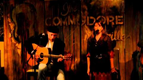 Lisa Mowry Photo 27