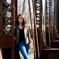 Michelle Schubert Photo 5