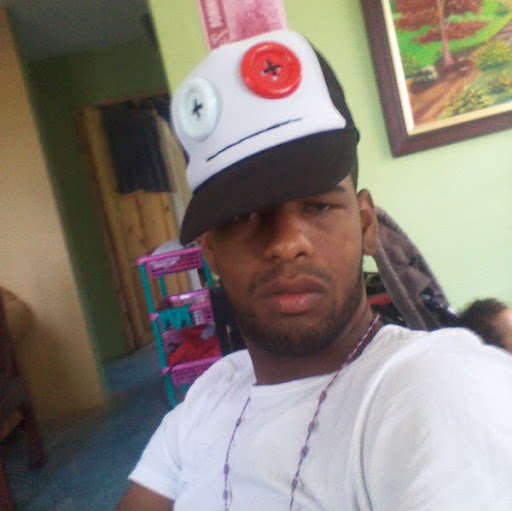 Henry Montero Photo 15