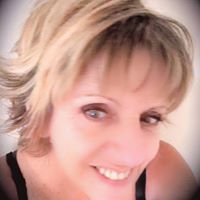 Lynda Alexander Photo 5