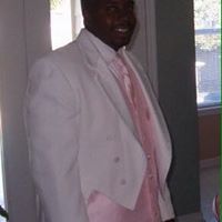 Antonio Armstrong Photo 4
