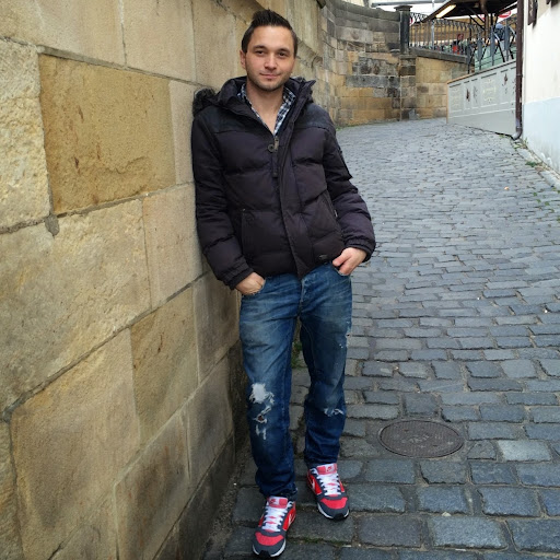 Benjamin Maurer Photo 9
