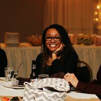 Alicia Knowles Photo 5