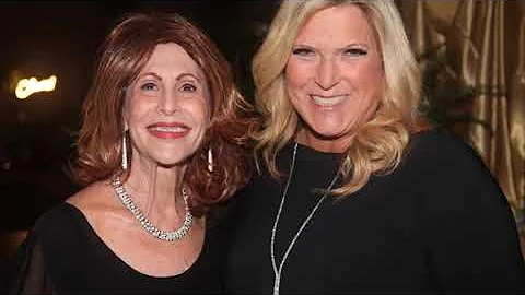 Dana West Photo 30