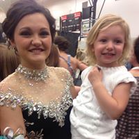 Misti Henderson Photo 2