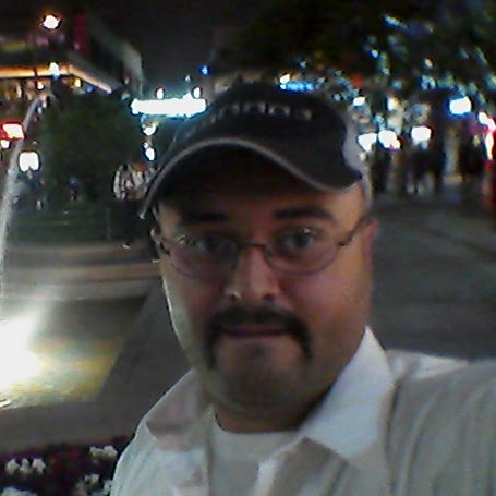 Ernesto Hernandez Photo 12