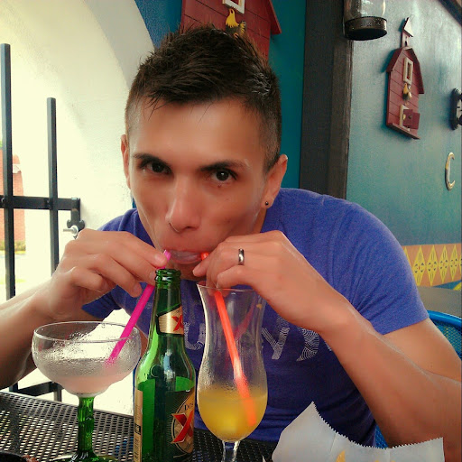 Octavio Valdivia Photo 1