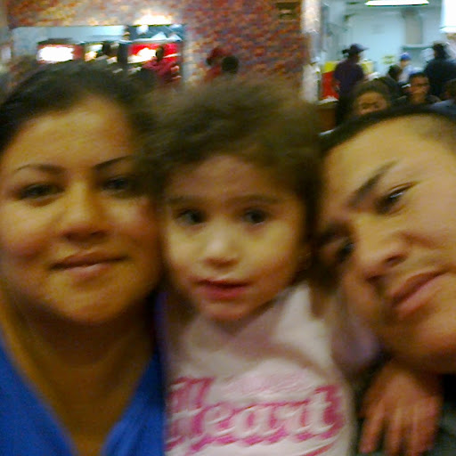 Elizabeth Jaquez Photo 13