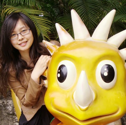 Ying Zhou Photo 10