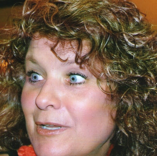 Nancy Maxwell Photo 17