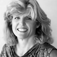 Laurie Gentry Photo 2