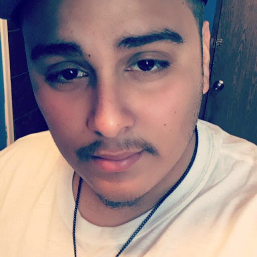 Eddy Vasquez Photo 13