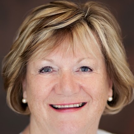 Janet Thompson Photo 11