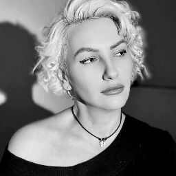 Anna Ayvazyan Photo 7