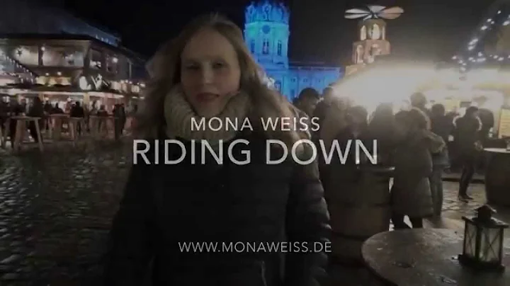 Mona Weiss Photo 8