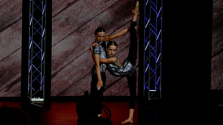 Brooke Madden Photo 30