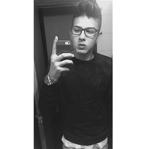 Nicolas Quintero Photo 13