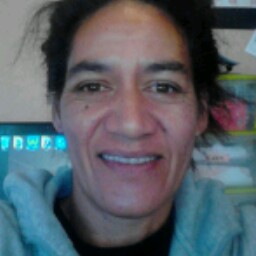Leanne Alexander Photo 9