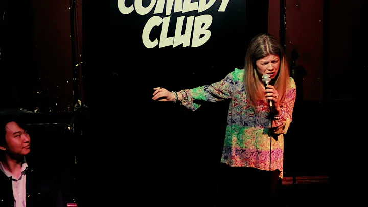 Mandy Jones Photo 34