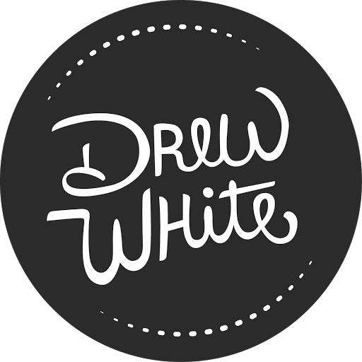 Drew White Photo 9