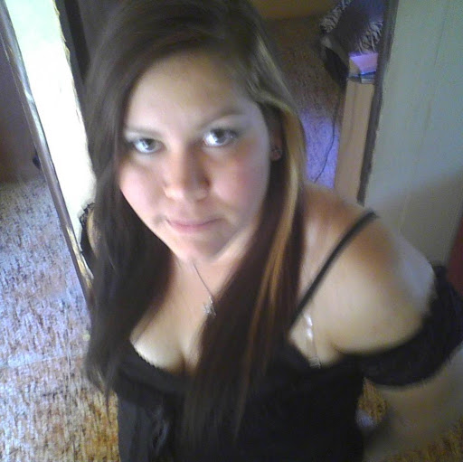 Lynnette Ramirez Photo 5