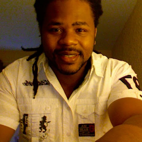 Clifton Moore Photo 13