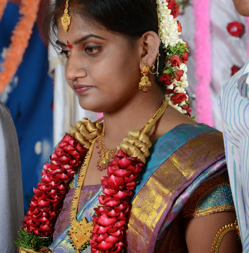 Kalpana Reddy Photo 19