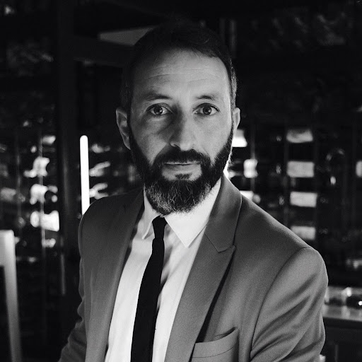 Daniel Prada Photo 16