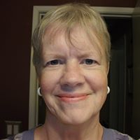 Elaine Roberts Photo 3